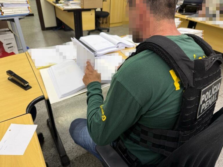 operacao-grinch-investiga-fraude-em-licitacoes-de-decoracao-natalina-e-de-pascoa-em-sc