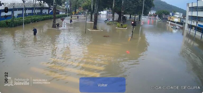 joinville-registra-108mm-de-chuva-em-apenas-6h-e-eleva-plancon-para-nivel-amarelo