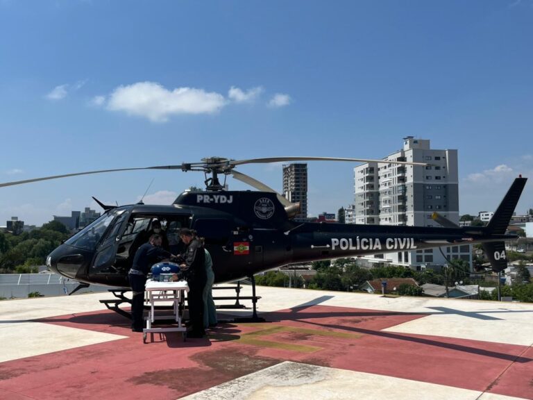 recem-nascido-de-apenas-8-dias-e-transferido-de-helicoptero-em-operacao-urgente-em-sc