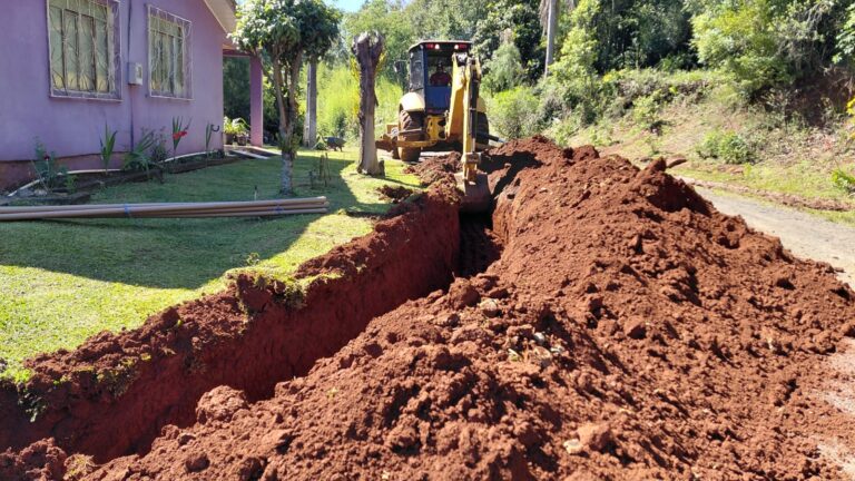 casan-reforca-abastecimento-em-vargem-bonita