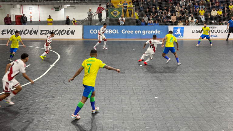 Brasil empata com o Peru nas duas categorias pela Liga Evolución de Futsal em Xanxerê brasil-empata-com-o-peru-nas-duas-categorias-pela-liga-evolucion-de-futsal-em-xanxere