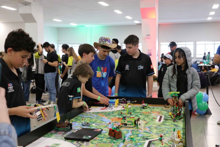 torneio-de-robotica-grande-oeste-reune-mais-de-100-equipes