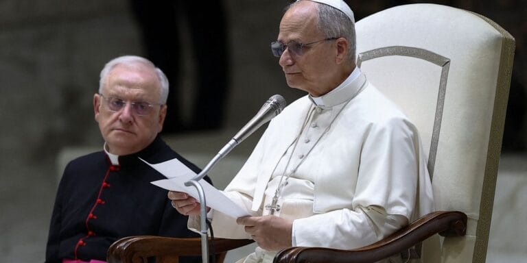 Papa Leão faz 1ª reunião com sobreviventes de abuso sexual na Igreja papa-leao-faz-1a-reuniao-com-sobreviventes-de-abuso-sexual-na-igreja