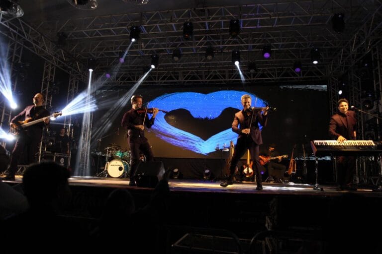 Prefeitura lança programação de Natal com show da Família Lima
