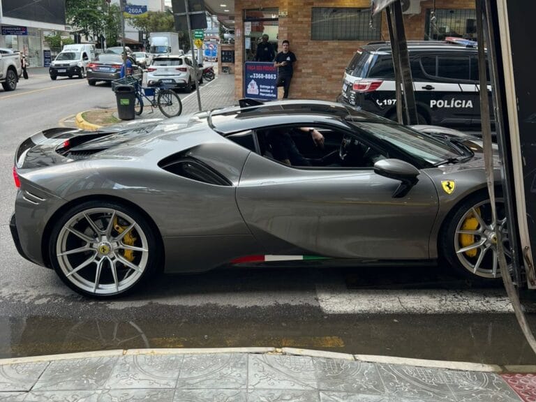 Polícia Civil cumpre mandado em apoio à PC de São Paulo e apreende Ferrari avaliada em mais de R$5 milhões em Itapema policia-civil-cumpre-mandado-em-apoio-a-pc-de-sao-paulo-e-apreende-ferrari-avaliada-em-mais-de-r$5-milhoes-em-itapema