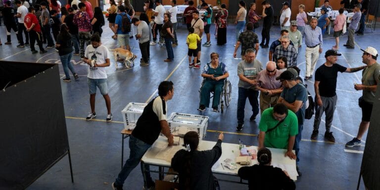 Chile vai às urnas neste domingo para eleger presidente no 2º turno chile-vai-as-urnas-neste-domingo-para-eleger-presidente-no-2o-turno