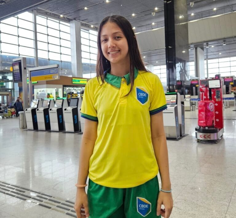 Atleta Chapecoense representa o Brasil no Mundial de Voleibol Estudantil