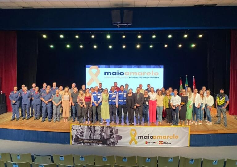Retrospectiva 2025: Detran/SC realiza primeiro evento estadual do Maio Amarelo para educação no trânsito retrospectiva-2025:-detran/sc-realiza-primeiro-evento-estadual-do-maio-amarelo-para-educacao-no-transito