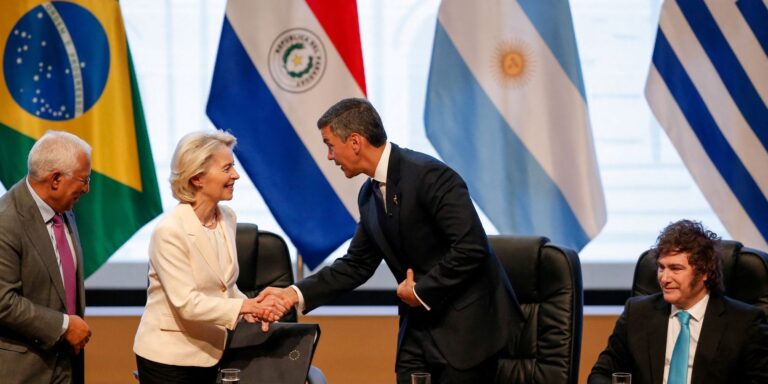 Líderes do Mercosul e da UE assinam acordo e defendem multilateralismo lideres-do-mercosul-e-da-ue-assinam-acordo-e-defendem-multilateralismo