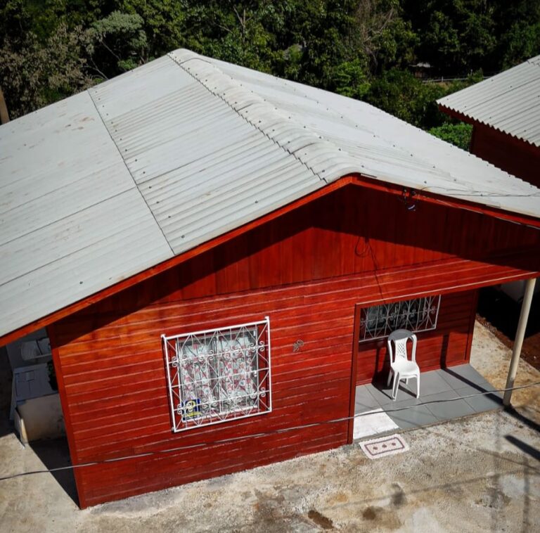 Prefeitura de Chapecó entrega casas para famílias realocadas prefeitura-de-chapeco-entrega-casas-para-familias-realocadas