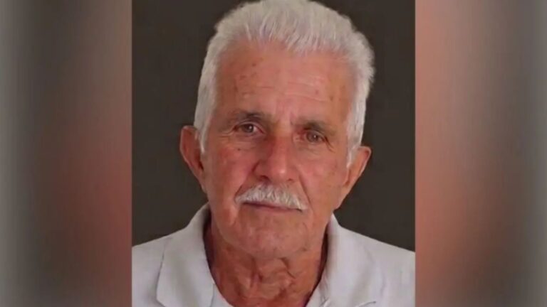 Idoso de 80 anos morre após ser atropelado na faixa de pedestres em SC idoso-de-80-anos-morre-apos-ser-atropelado-na-faixa-de-pedestres-em-sc