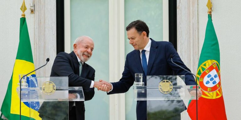 Lula defende que empresas brasileiras atuem em Portugal lula-defende-que-empresas-brasileiras-atuem-em-portugal