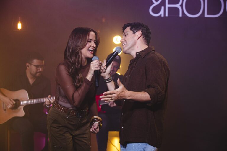 Maria Cecilia & Rodolfo ampliam universo Sessions maria-cecilia-&-rodolfo-ampliam-universo-sessions