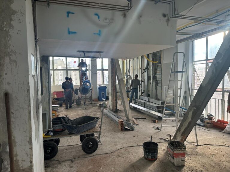 Saúde em Obras: trabalhos de ampliação da nova UTI do Hospital Governador Celso Ramos avançam saude-em-obras:-trabalhos-de-ampliacao-da-nova-uti-do-hospital-governador-celso-ramos-avancam