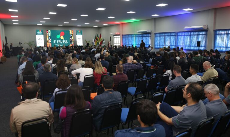 frusul-abre-programacao-e-reune-setor-fruticola