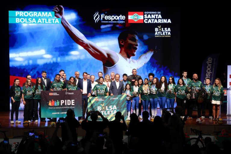 Estado investe mais de R$ 120 milhões em programas de incentivo ao esporte e apoia atletas da base ao alto rendimento e paradesporto estado-investe-mais-de-r$-120-milhoes-em-programas-de-incentivo-ao-esporte-e-apoia-atletas-da-base-ao-alto-rendimento-e-paradesporto