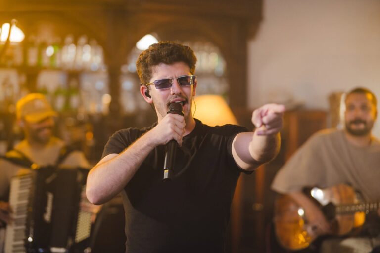 felipe-nogueira-lanca-a-musica-jogador-caro