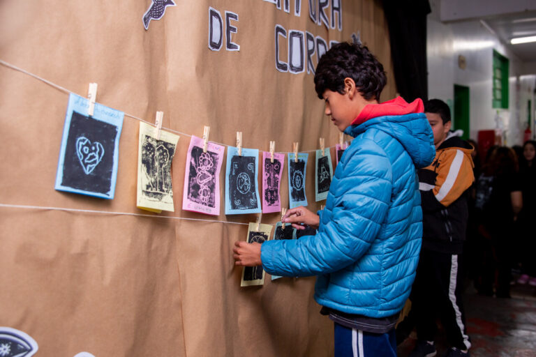 Estudantes de Chapecó produzem literatura de cordel inspirada na cultura da Região Sul estudantes-de-chapeco-produzem-literatura-de-cordel-inspirada-na-cultura-da-regiao-sul