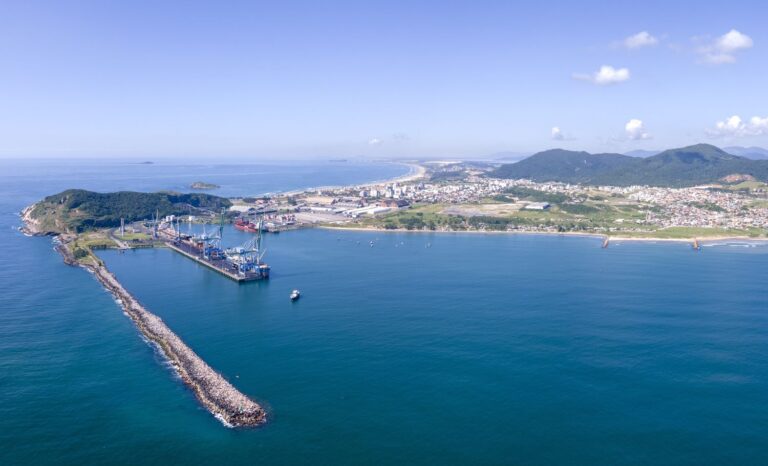 Porto de Imbituba está entre os oito portos públicos do país certificados com padrão internacional de segurança porto-de-imbituba-esta-entre-os-oito-portos-publicos-do-pais-certificados-com-padrao-internacional-de-seguranca