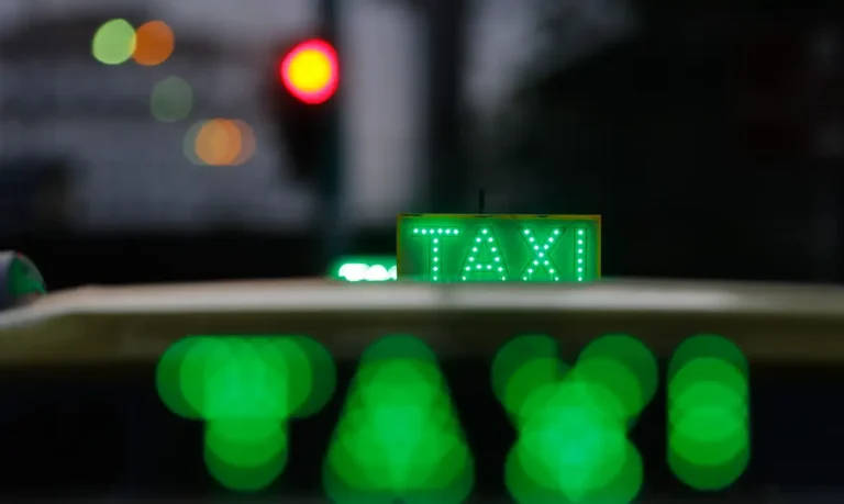 Motoristas de apps e taxistas já podem pedir financiamento motoristas-de-apps-e-taxistas-ja-podem-pedir-financiamento