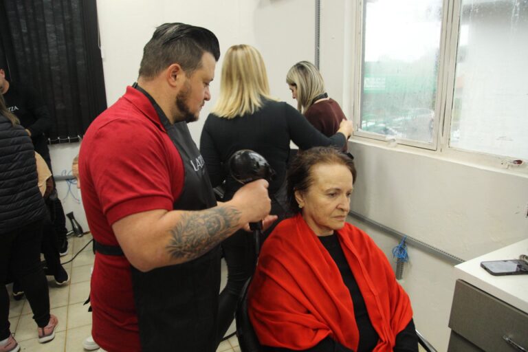 Ação na Cidade do Idoso promove dia de beleza acao-na-cidade-do-idoso-promove-dia-de-beleza