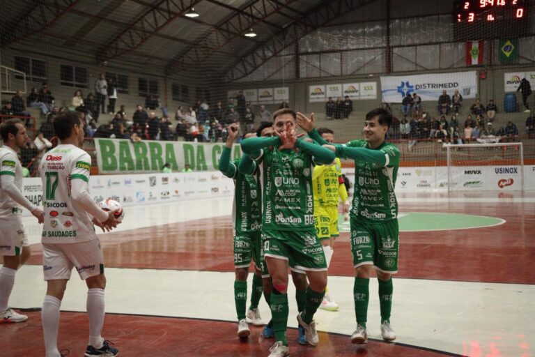 Chape Futsal vence e assume liderança de grupo na Copa SC chape-futsal-vence-e-assume-lideranca-de-grupo-na-copa-sc