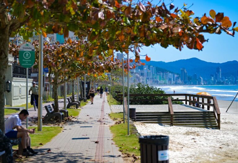 Frio perde força e ar quente avança durante a semana em Santa Catarina frio-perde-forca-e-ar-quente-avanca-durante-a-semana-em-santa-catarina