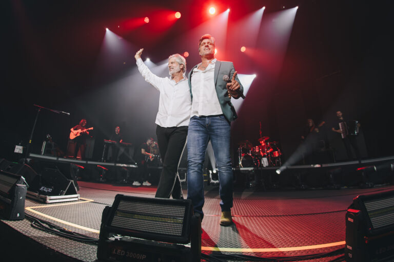 Victor & Leo levam a essência de sua trajetória ao palco em São Paulo victor-&-leo-levam-a-essencia-de-sua-trajetoria-ao-palco-em-sao-paulo