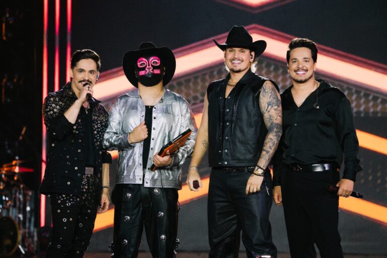 kaique-&-felipe-convidam-countrybeat-para-a-inedita-role-perfeito