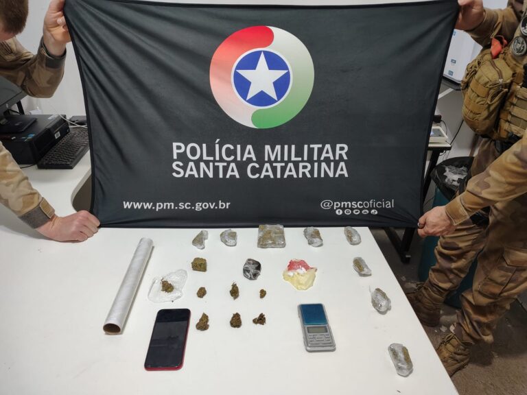 Jovem de 24 anos é preso por tráfico de drogas jovem-de-24-anos-e-preso-por-trafico-de-drogas