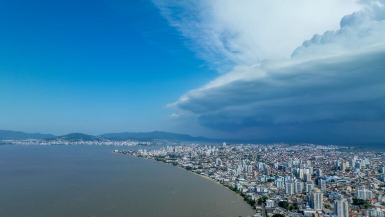 Semana será marcada por mudança no tempo e aumento do risco de temporais em Santa Catarina semana-sera-marcada-por-mudanca-no-tempo-e-aumento-do-risco-de-temporais-em-santa-catarina