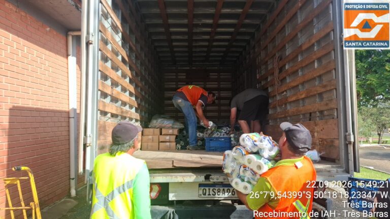 Defesa Civil de Santa Catarina distribui itens de assistência humanitária às famílias atingidas pelas chuvas defesa-civil-de-santa-catarina-distribui-itens-de-assistencia-humanitaria-as-familias-atingidas-pelas-chuvas