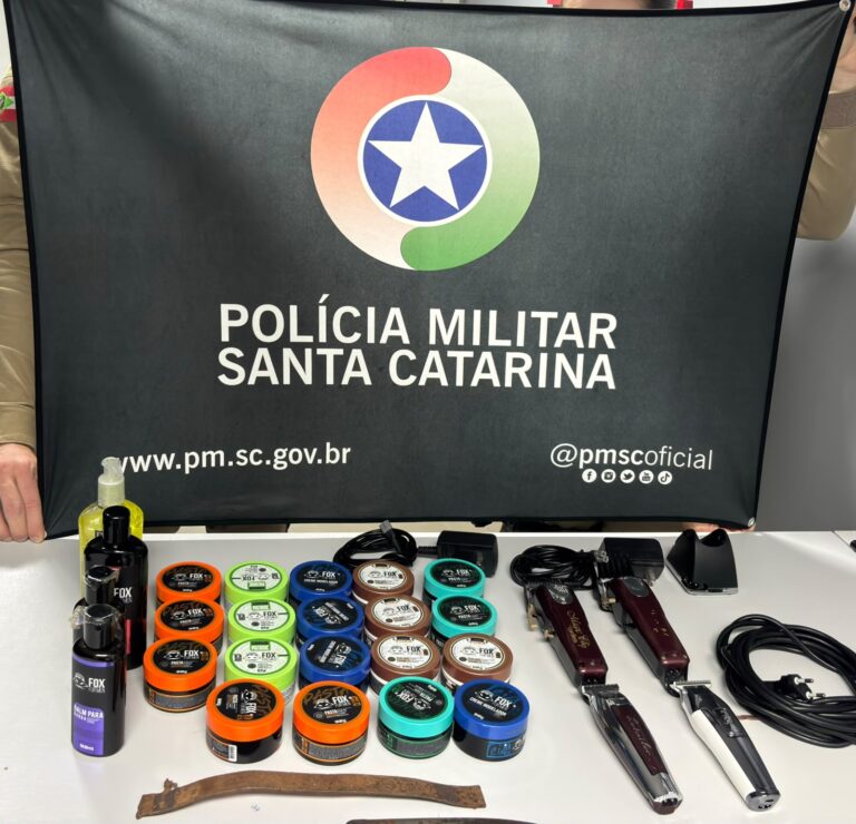 Homem é preso após furto em barbearia homem-e-preso-apos-furto-em-barbearia