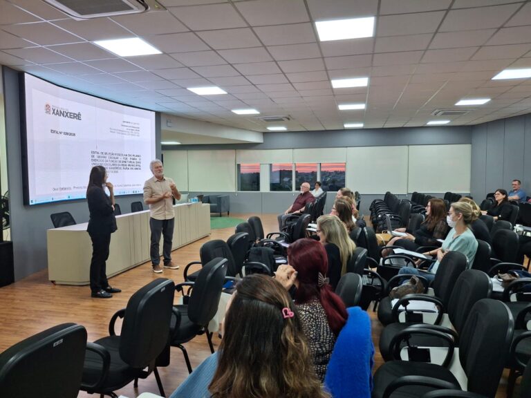 Formação prepara professores para processo de escolha de gestores escolares em Xanxerê formacao-prepara-professores-para-processo-de-escolha-de-gestores-escolares-em-xanxere