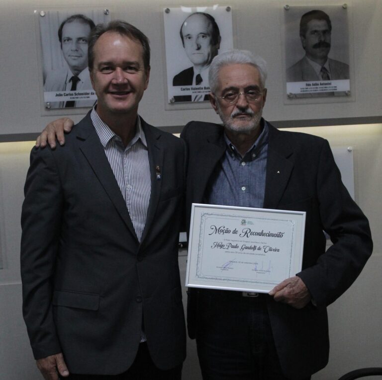 jornalista-hugo-gandolfi-e-homenageado-em-chapeco